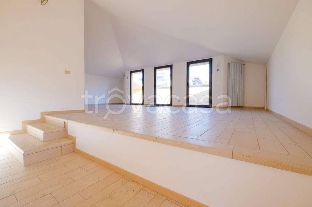 Appartamento in vendita a Cisano Bergamasco via Mazzini 29