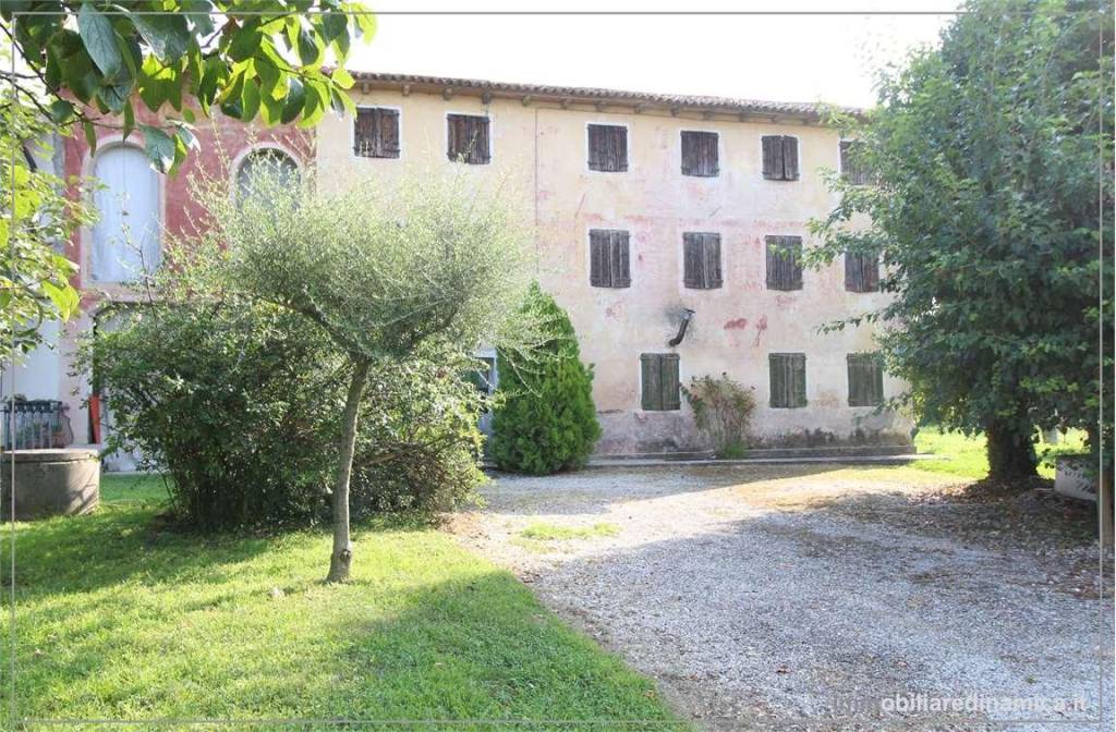 Villa a Schiera in vendita a Gorgo al Monticano via Serenissima