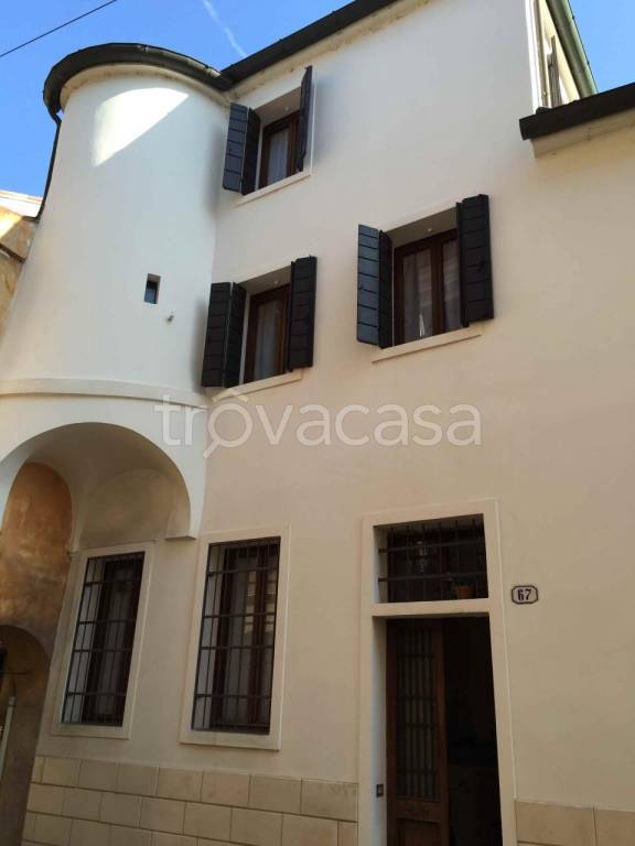 Villa a Schiera in vendita a Padova