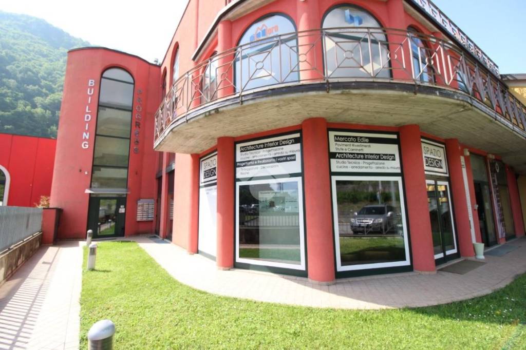 Ufficio in vendita a Villanuova sul clisi via Calchera