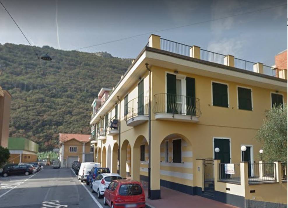 Appartamento in affitto a Finale Ligure via Domenico Brunenghi
