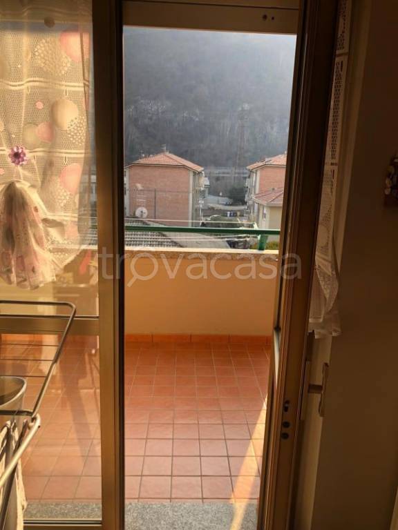 Appartamento in in vendita da privato a Pont-Canavese via Valacchia, 12