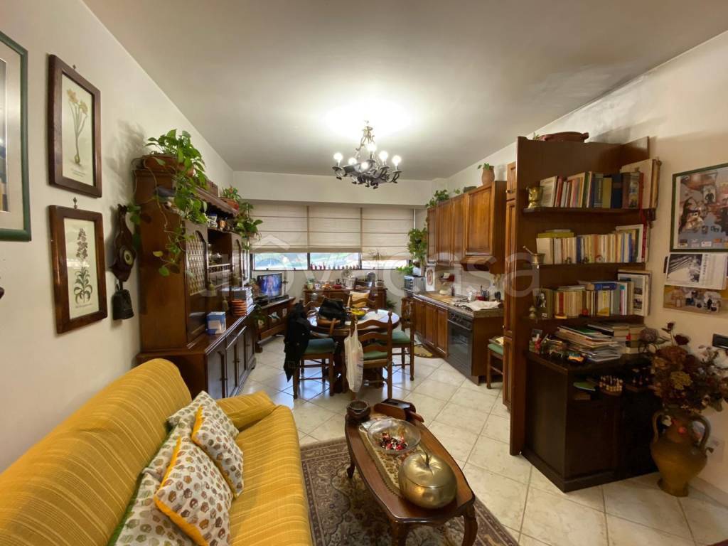 Appartamento in in vendita da privato a Ceccano via Giuseppe Di Vittorio