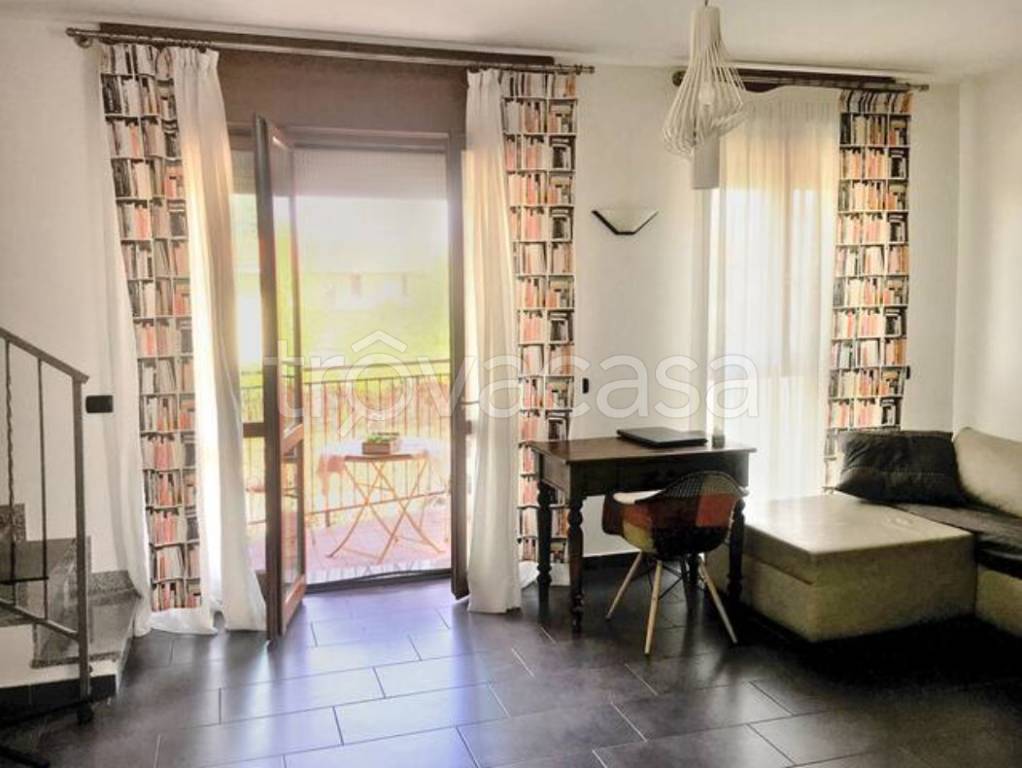 Appartamento in in vendita da privato a Ferno via Guglielmo Marconi, 53