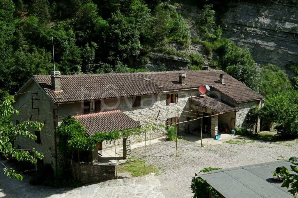 Casale in in vendita da privato a Bagno di Romagna via Mulino di Culmolle, 50