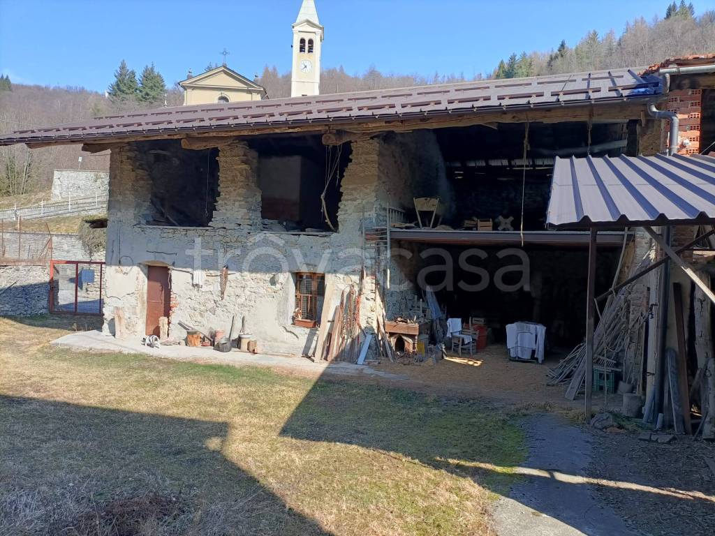 Casale in vendita a Valloriate frazione Serre