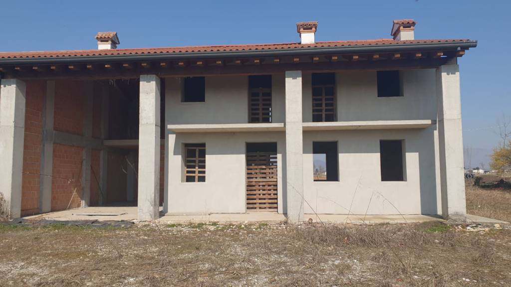 Villa in vendita a Riese Pio X via Raspa