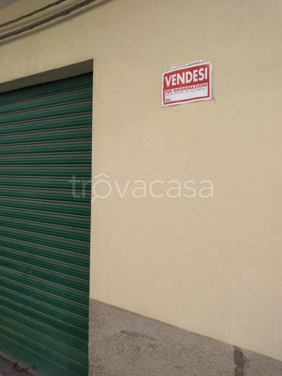 Garage in vendita a Grassano via Alcide De Gasperi