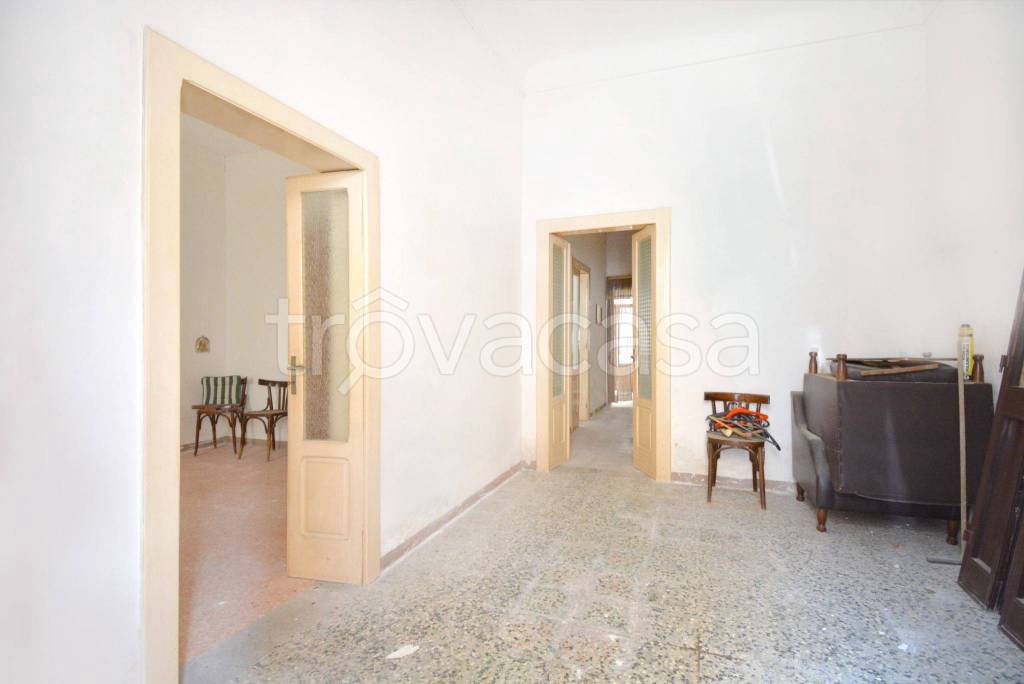 Appartamento in in vendita da privato a San Vito dei Normanni via Marchese Giacomo Belprato, 57