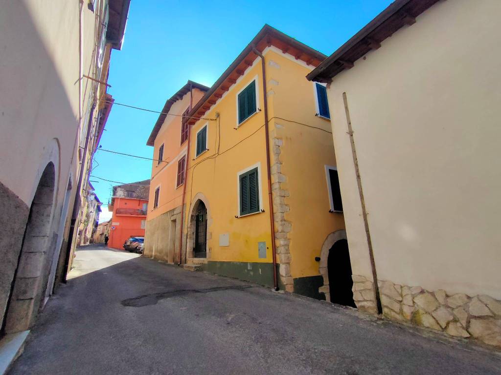 Appartamento in vendita a Sezze via Camillo Corradini, 52