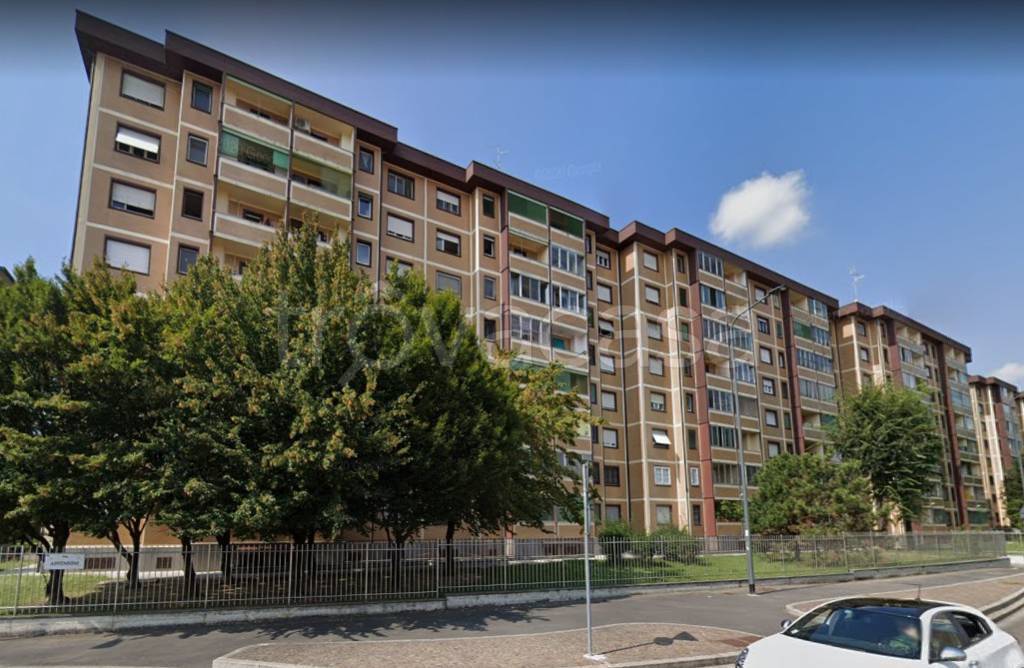 Appartamento all'asta a Milano via Appennini, 33