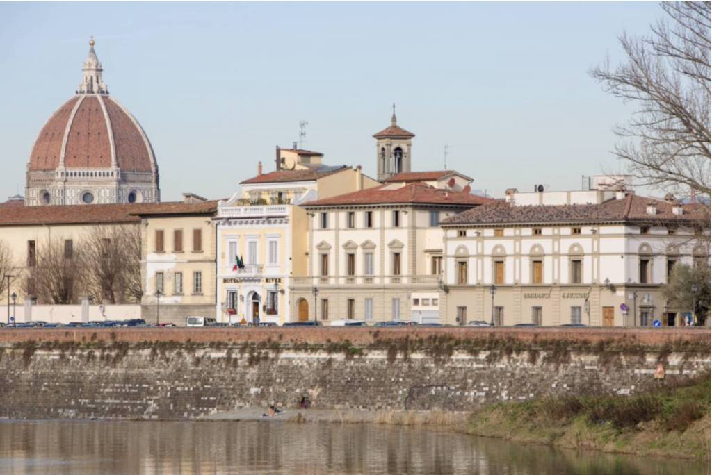 Hotel in vendita a Firenze lungarno della Zecca Vecchia