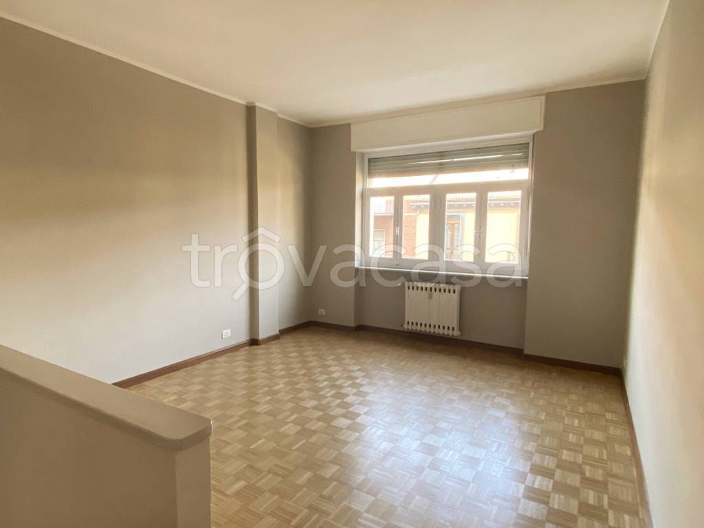Appartamento in in vendita da privato ad Asti corso Alessandria, 23