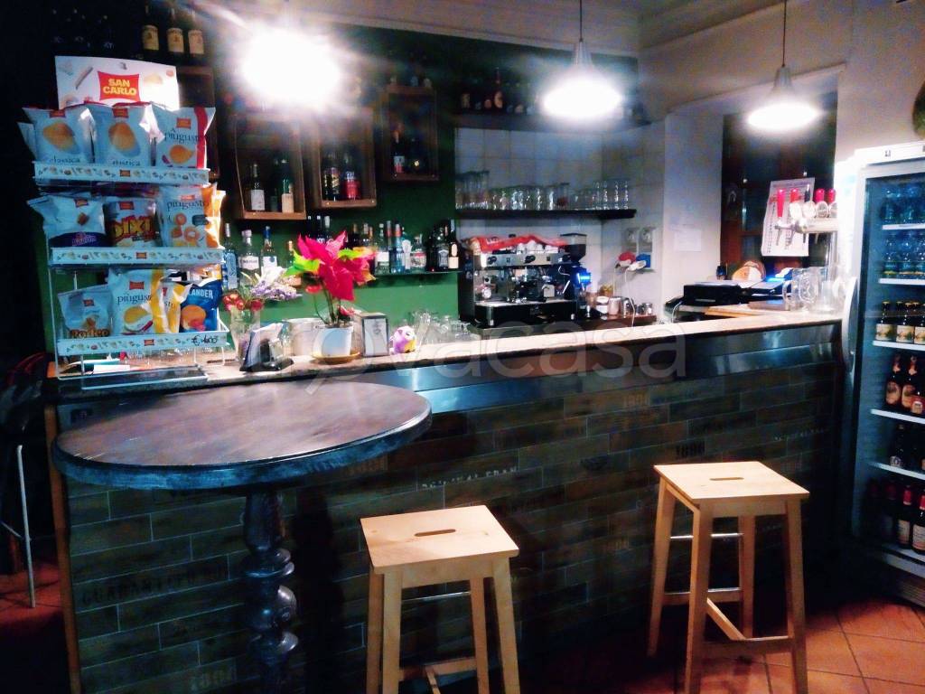 Pub in in vendita da privato a Sparone piazza del Ponte, 2