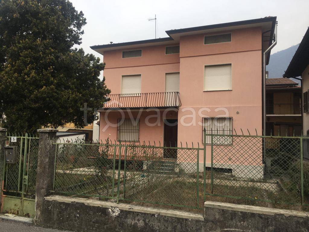 Villa in vendita a Sarezzo