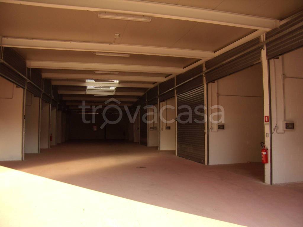 Garage in vendita a Rivoli corso Francia, 227