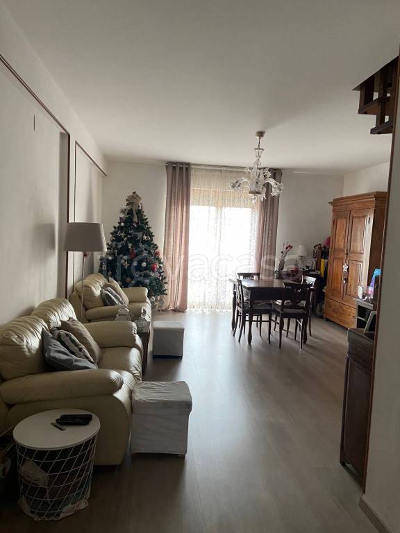 Appartamento in in vendita da privato a Monsampolo del Tronto via Luciano Manara, 24