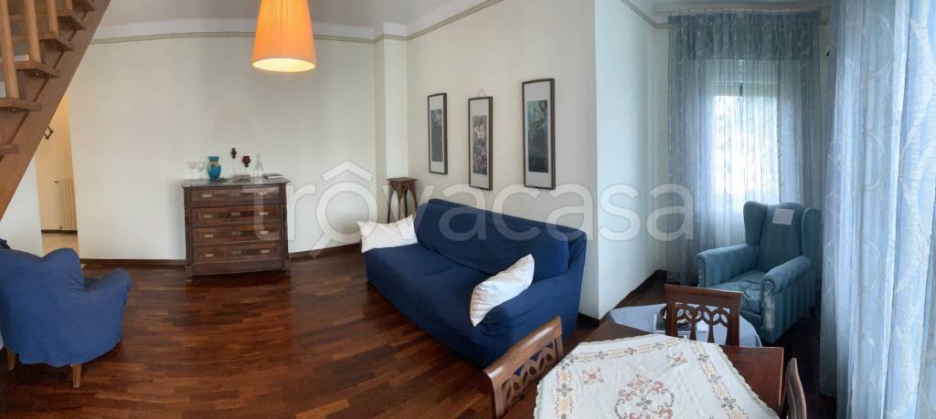 Appartamento in vendita a Massa via Alessandro Volta