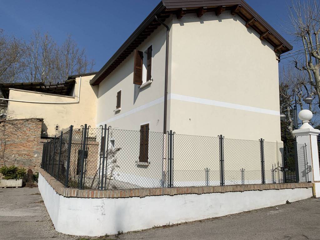 Casa Indipendente in vendita a Fusignano via Vittorio Veneto