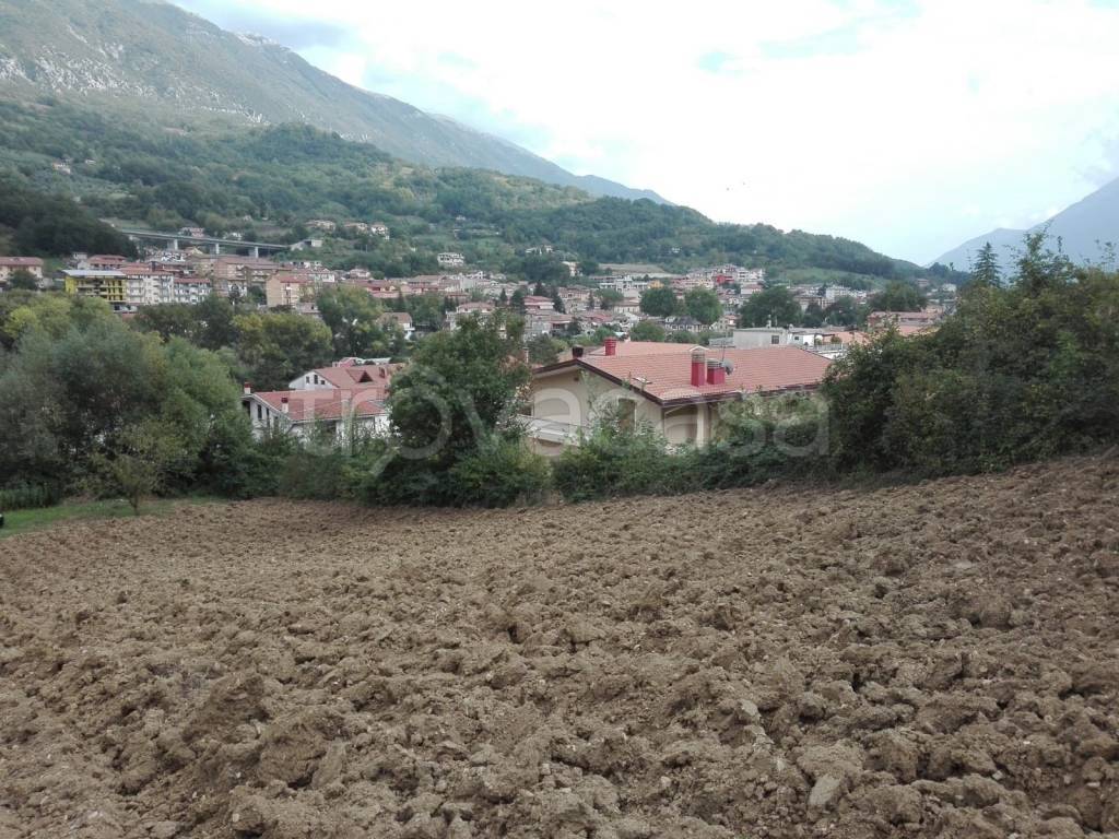Terreno Residenziale in vendita a Civitella Roveto santa Lucia
