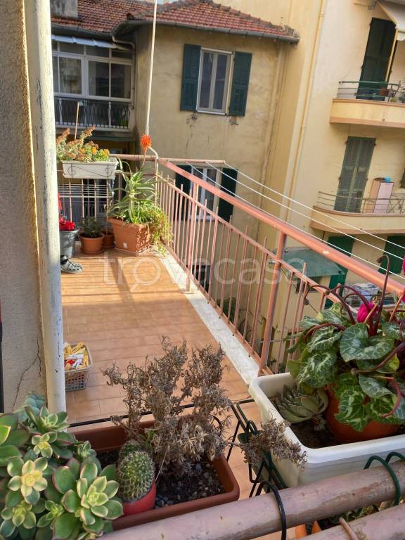 Appartamento in in vendita da privato a Ventimiglia via Milite Ignoto, 1