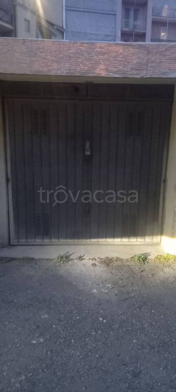 Garage in vendita a Settimo Torinese via Giovanni Amendola, 3