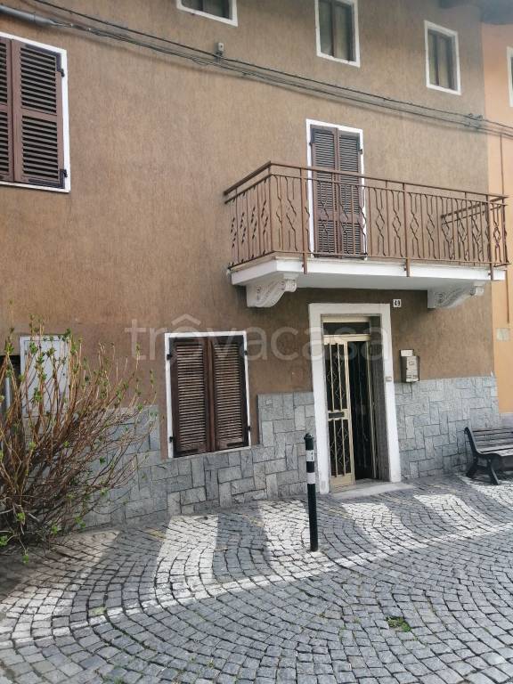Casa Indipendente in in vendita da privato a Romano Canavese via Santa Teresina, 49