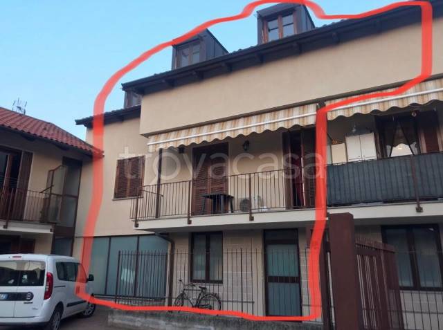 Appartamento in in vendita da privato a Santena via Alfieri di Sostegno, 0