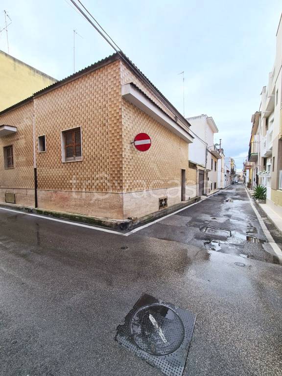 Casa Indipendente in vendita a Bari