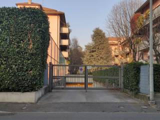 Garage in vendita a legnano via plinio, 34