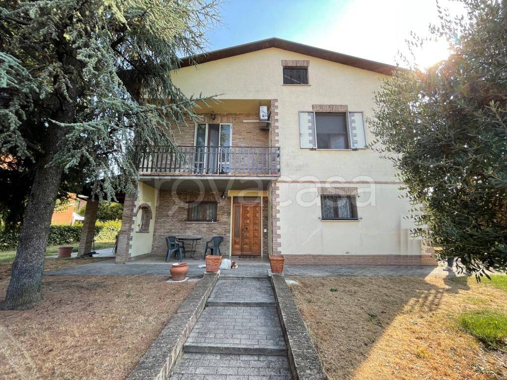 Villa Bifamiliare in vendita a Castelvetro di Modena via Sinistra Guerro, 18/a