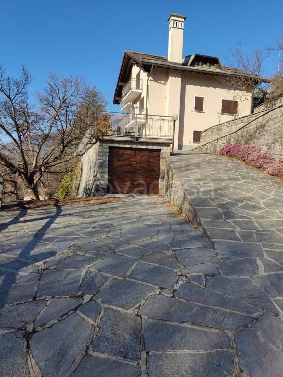 Villa in vendita a Craveggia sp115