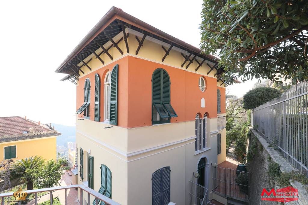 Appartamento in vendita a Camogli via Aurelia