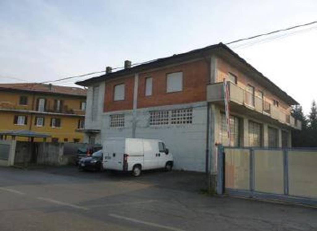 Capannone Industriale in vendita a Nibionno località Gaggio,51