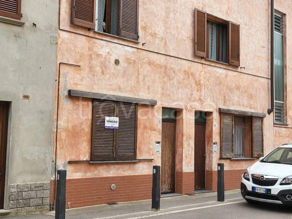 Appartamento in vendita a Castiglione d'Adda