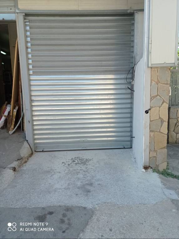 Garage in affitto a Sorrento via Marziale, 45