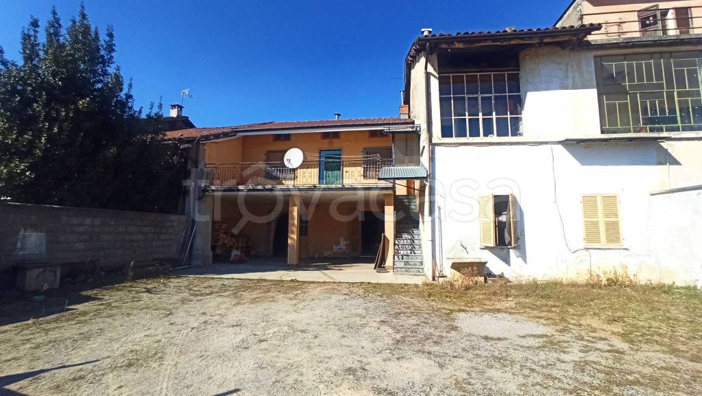 Casa Indipendente in vendita a Magliano Alpi