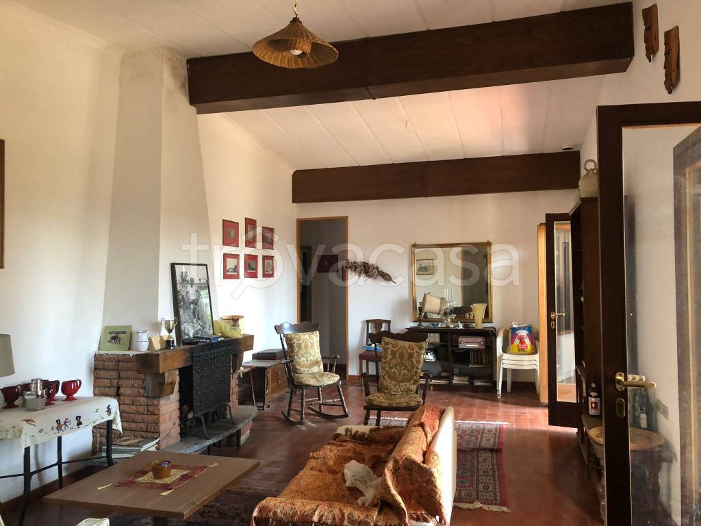Villa in vendita a Ronciglione via Sutri