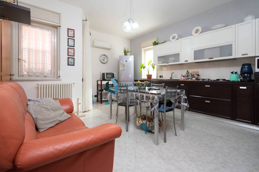 Appartamento in vendita a Lascari viale Alcide De Gasperi, 41