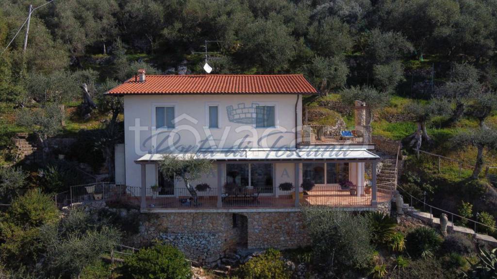 Villa in vendita a Pietrasanta via Bel Colle, 18