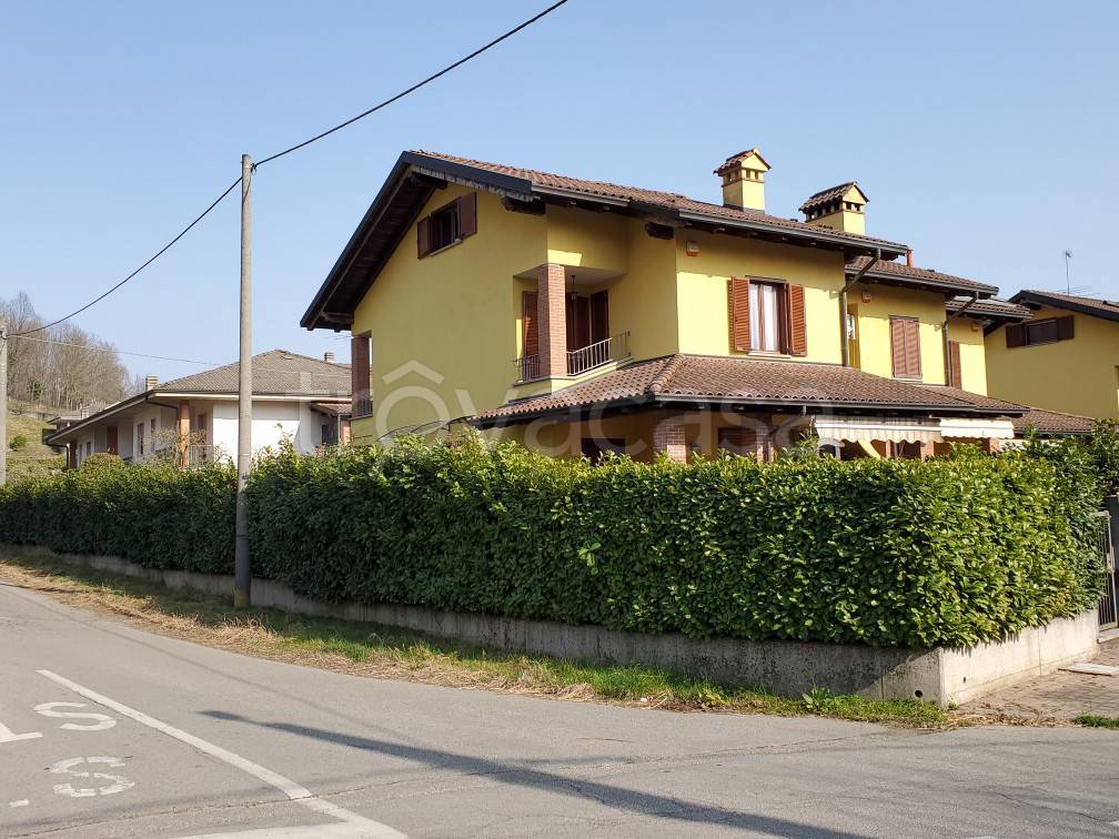 Villa a Schiera in vendita a Grignasco via Giuseppe Negri, 6/e