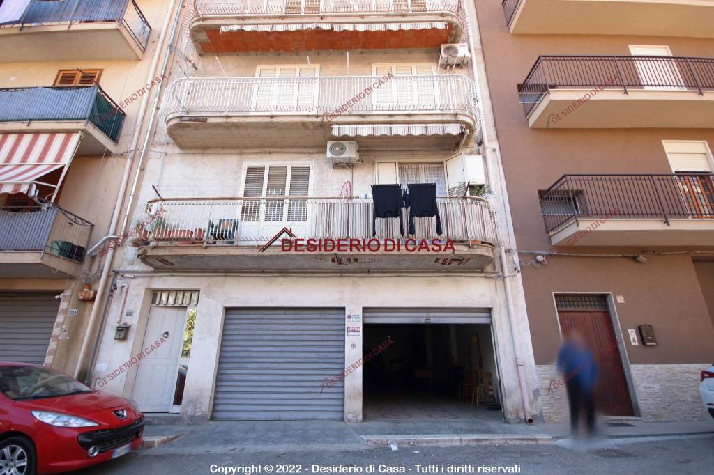 Magazzino in affitto ad Altavilla Milicia via Loreto, 236