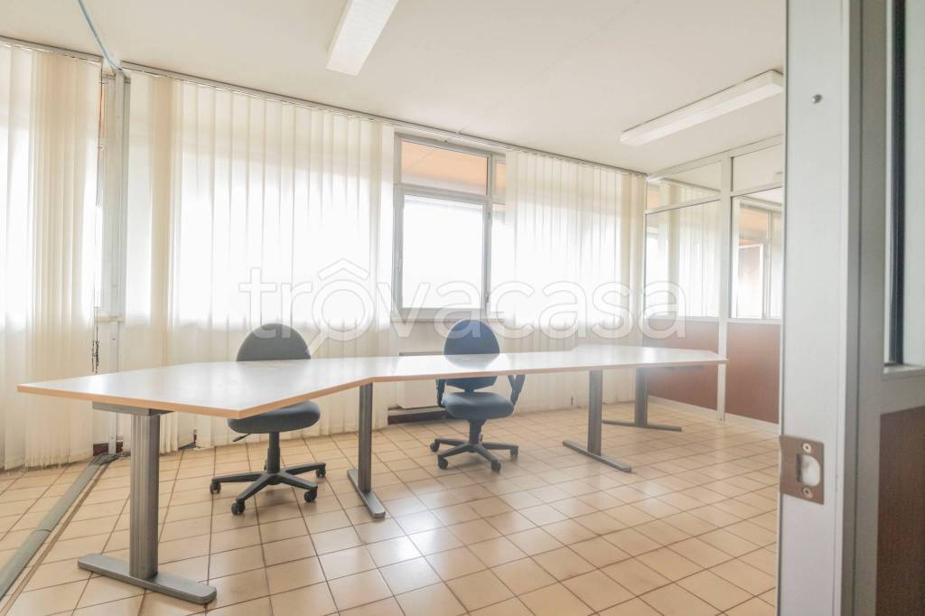 Ufficio in vendita a Campoformido via Principe di Udine