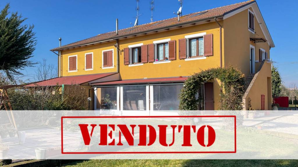 Villa Bifamiliare in vendita a Jesi via Coppetella, 45