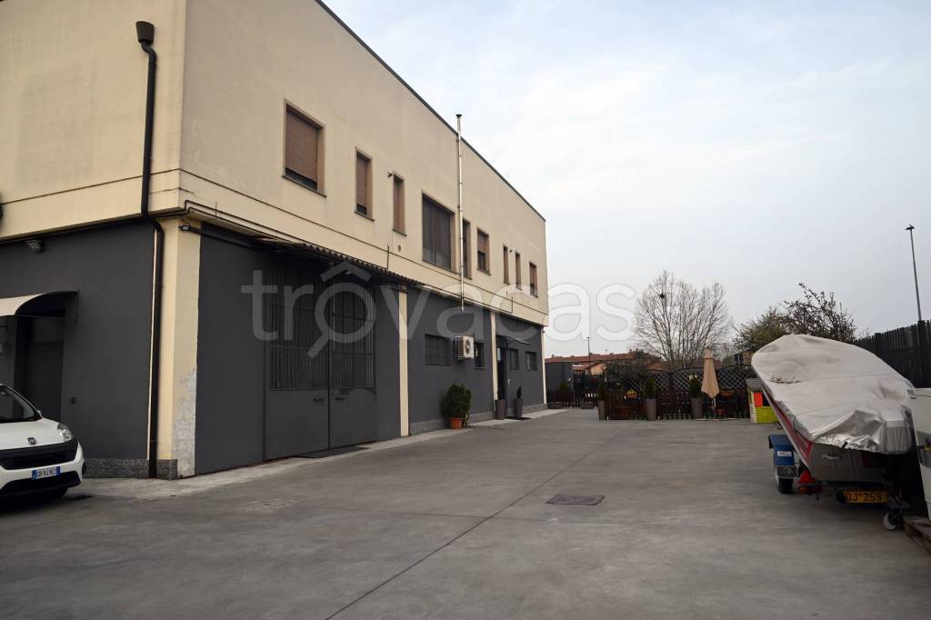 immagine annuncio 1 di 15