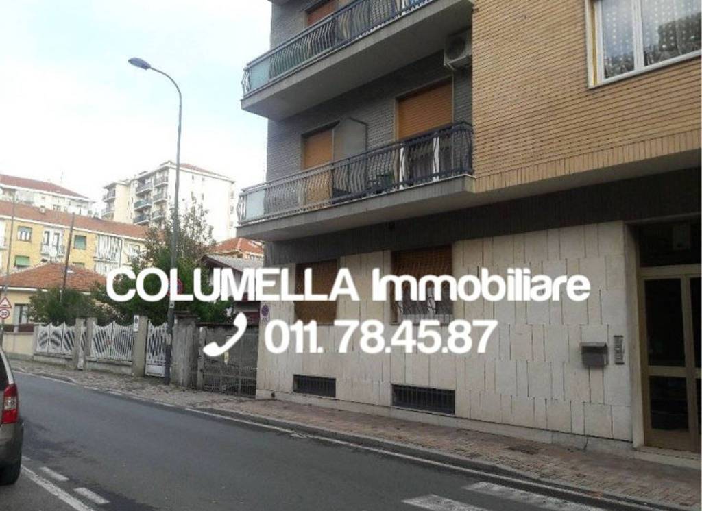 Garage in vendita a Grugliasco via Roma, 58