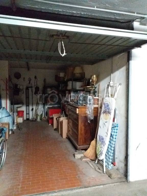 Garage in vendita a Imola via Eugenio Curiel