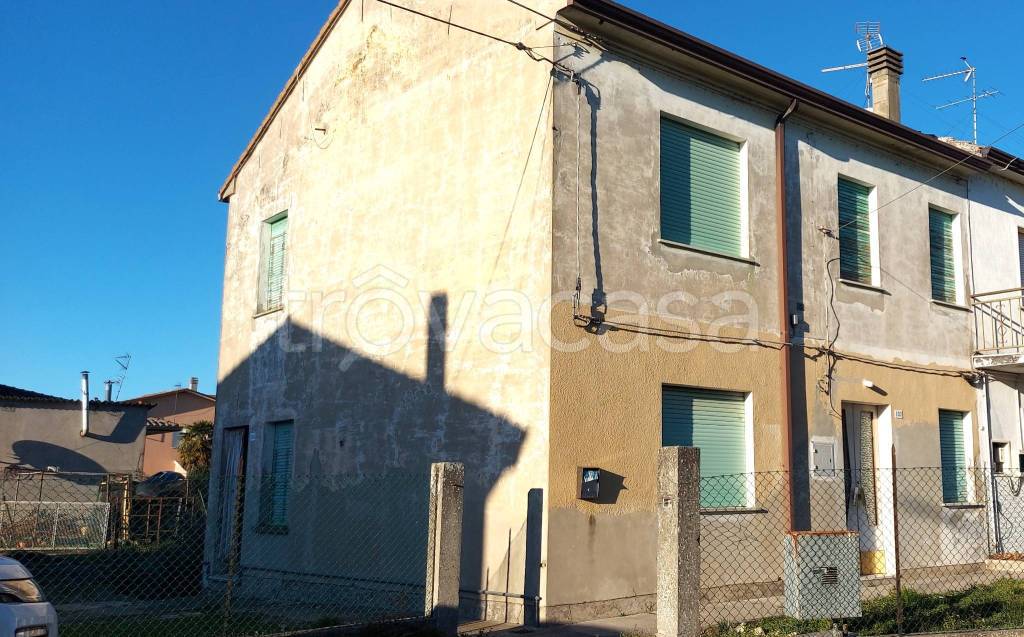 Casa Indipendente in in vendita da privato a Codigoro via Piave, 132