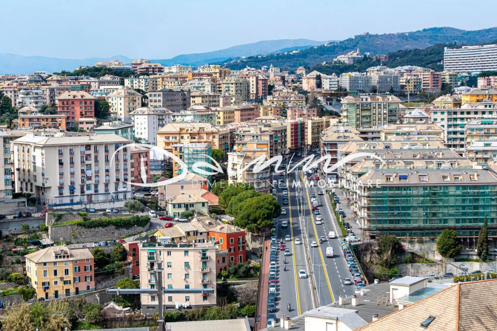 Appartamento in vendita a Genova via Carlo Swinburne