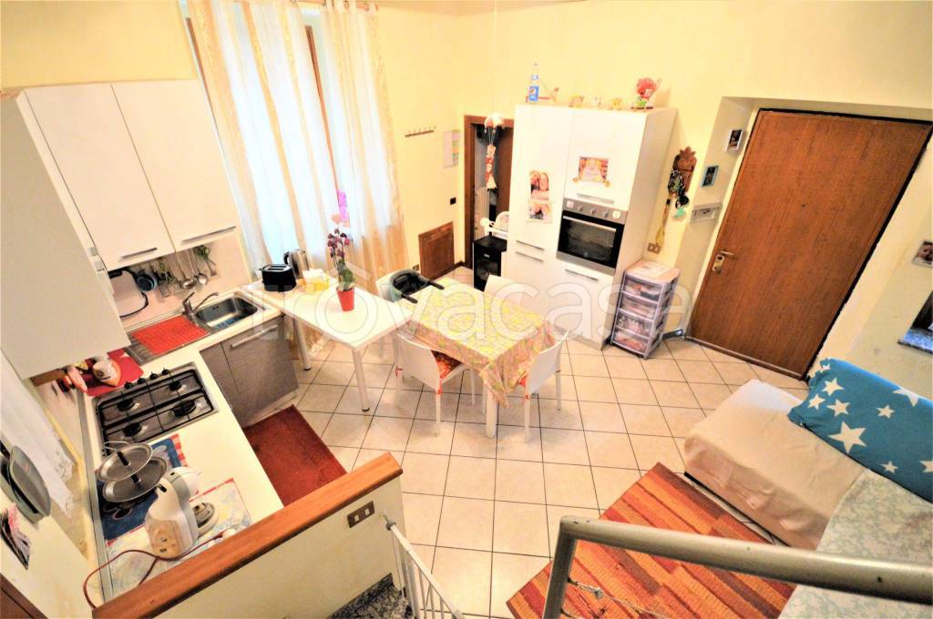 Appartamento in vendita a Olgiate Molgora via Lanfranchi, 3